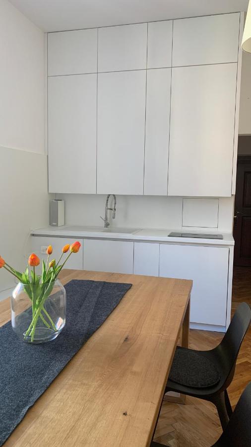 Apartament Lies By The Bridge - La Podul Minciunilor Sibiu Buitenkant foto